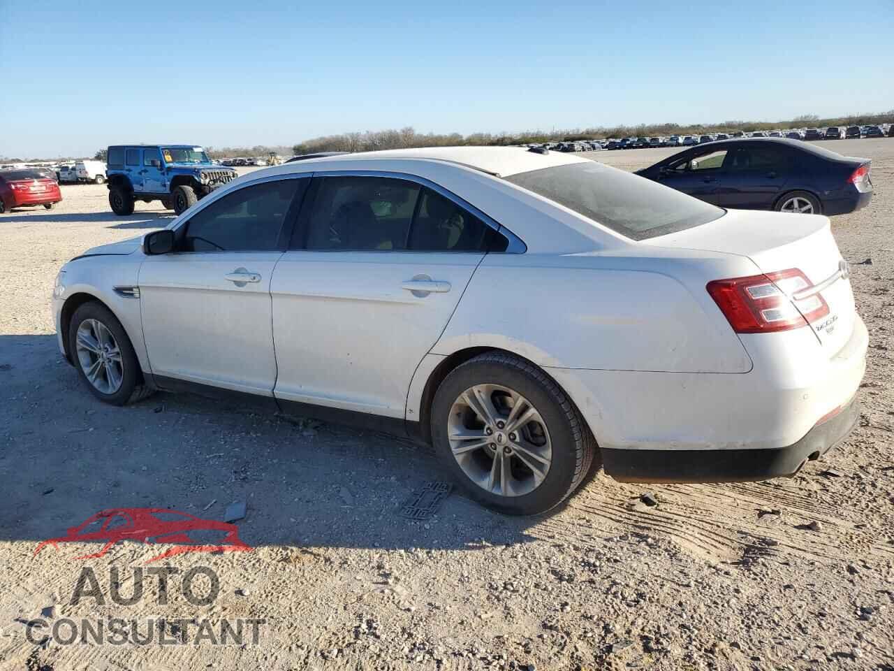 FORD TAURUS 2015 - 1FAHP2E85FG207661