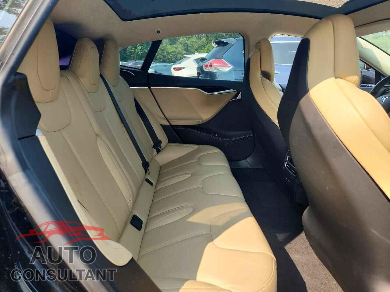 TESLA MODEL S 2017 - 5YJSA1E11HF190594