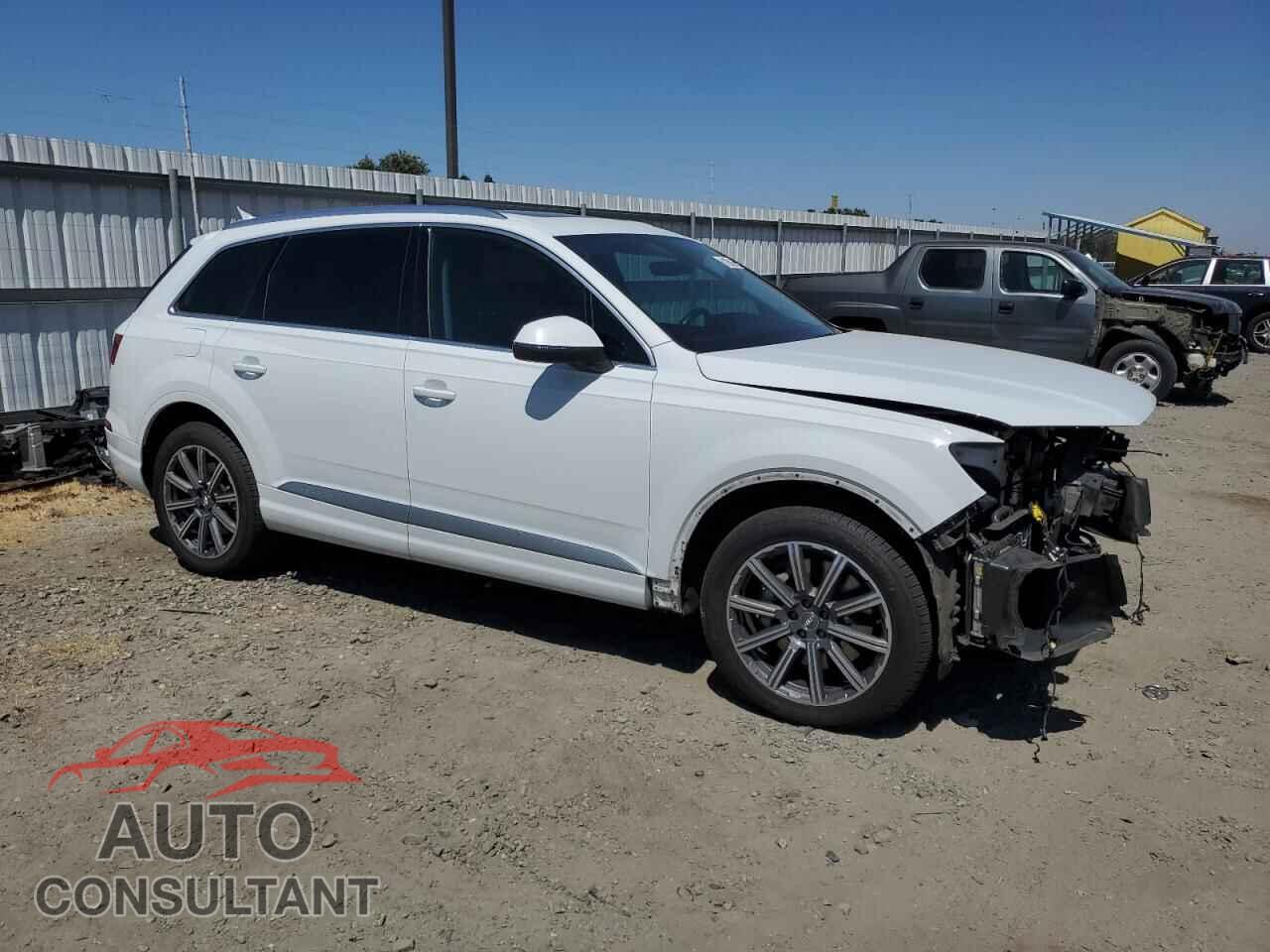 AUDI Q7 2018 - WA1VAAF70JD034389