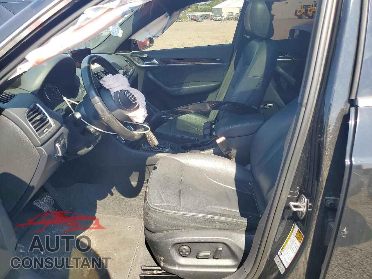 AUDI Q3 2015 - WA1GFCFS8FR013763