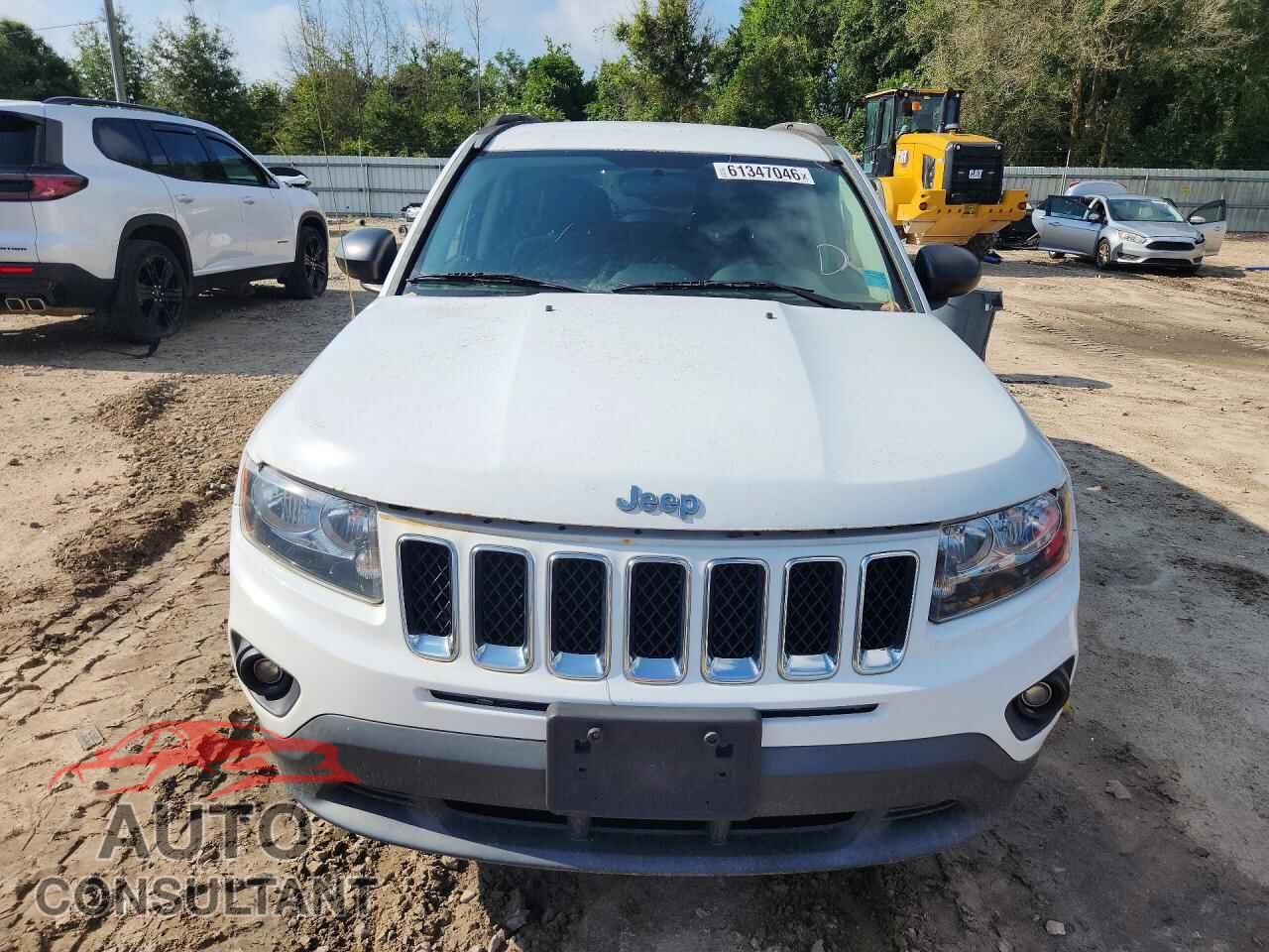JEEP COMPASS 2015 - 1C4NJCBA2FD318181