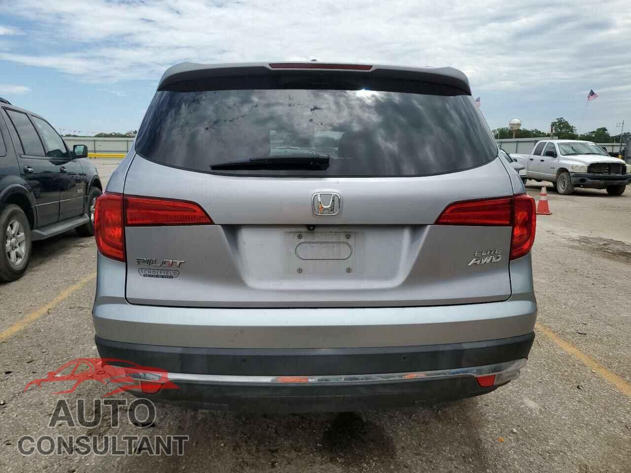 HONDA PILOT 2017 - 5FNYF6H00HB099554