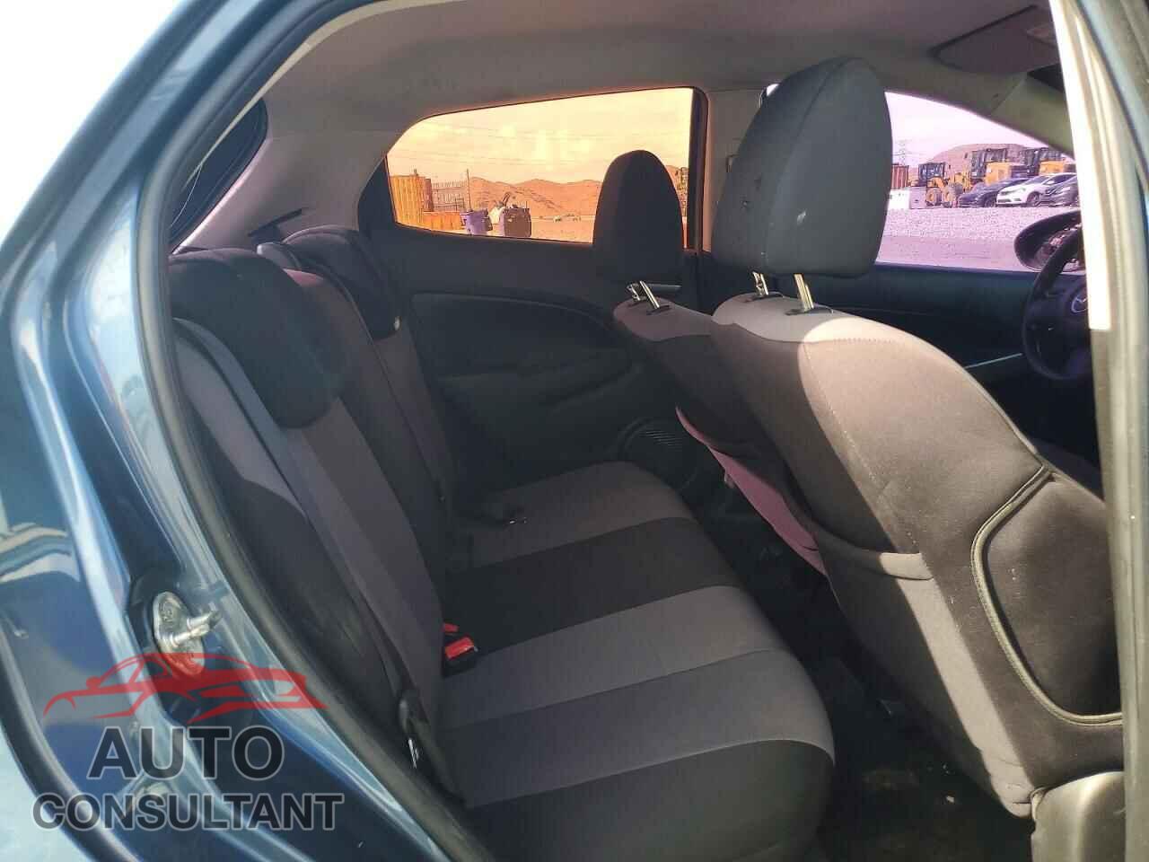 MAZDA 2 2014 - JM1DE1KY8E0177754