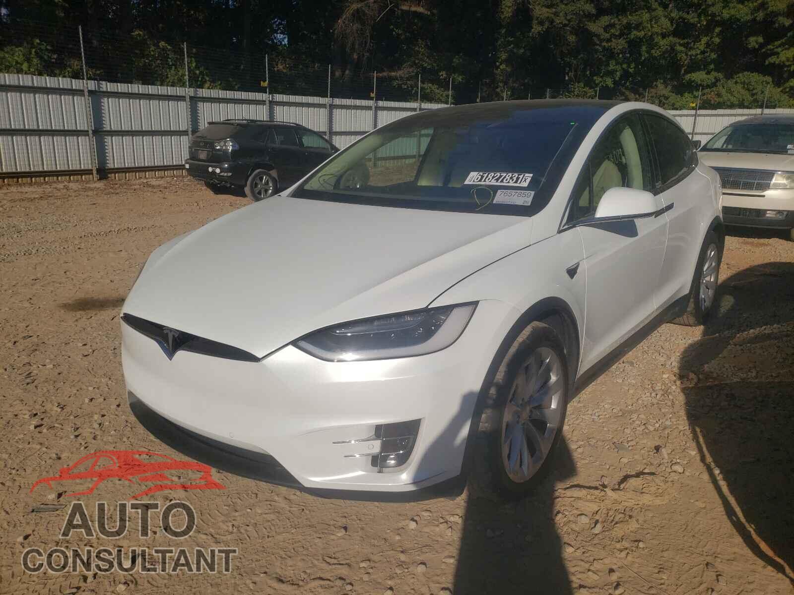 TESLA MODEL X 2017 - 5YJXCBE24HF054197