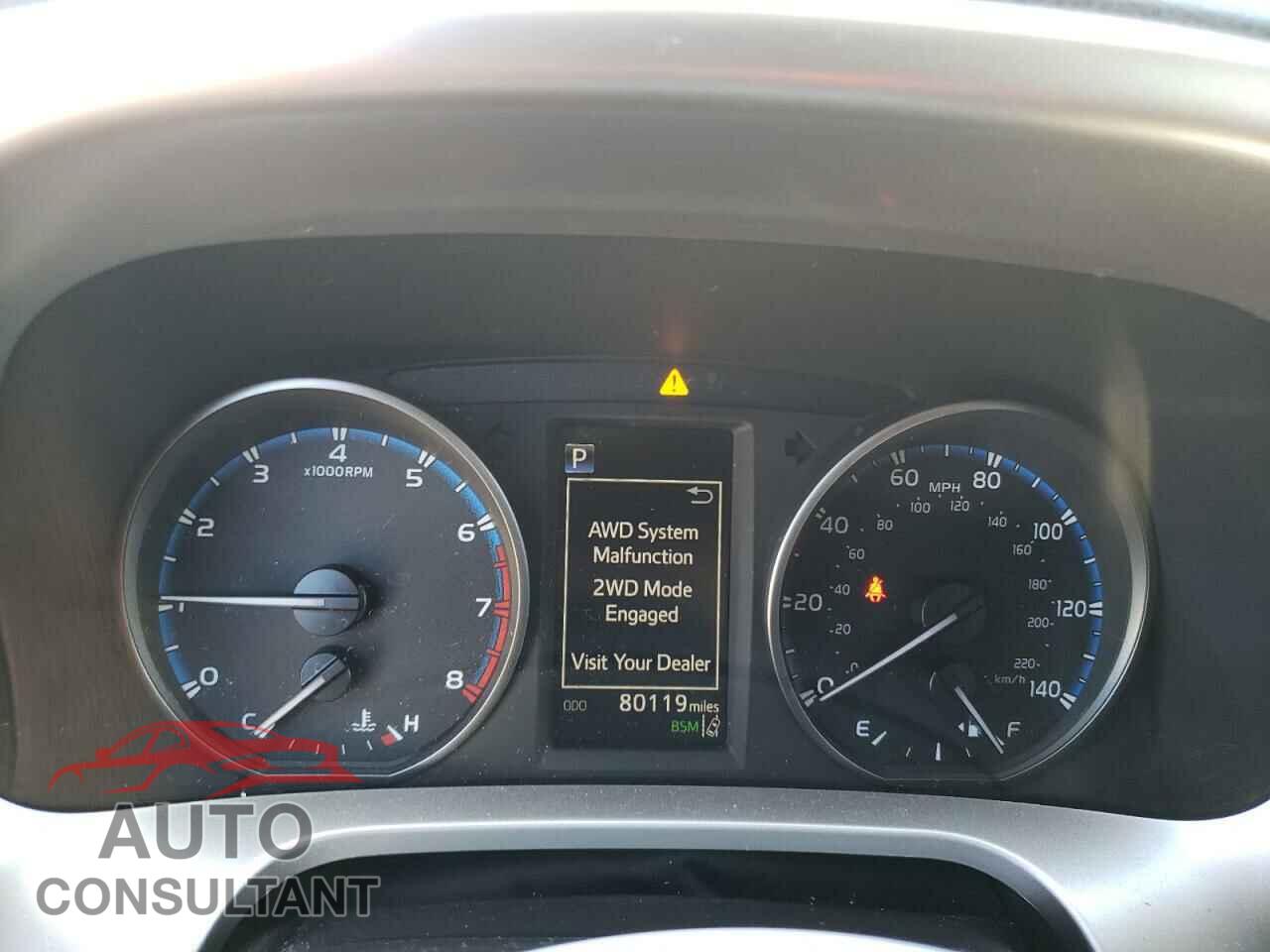 TOYOTA RAV4 2018 - JTMRFREV1JD235967