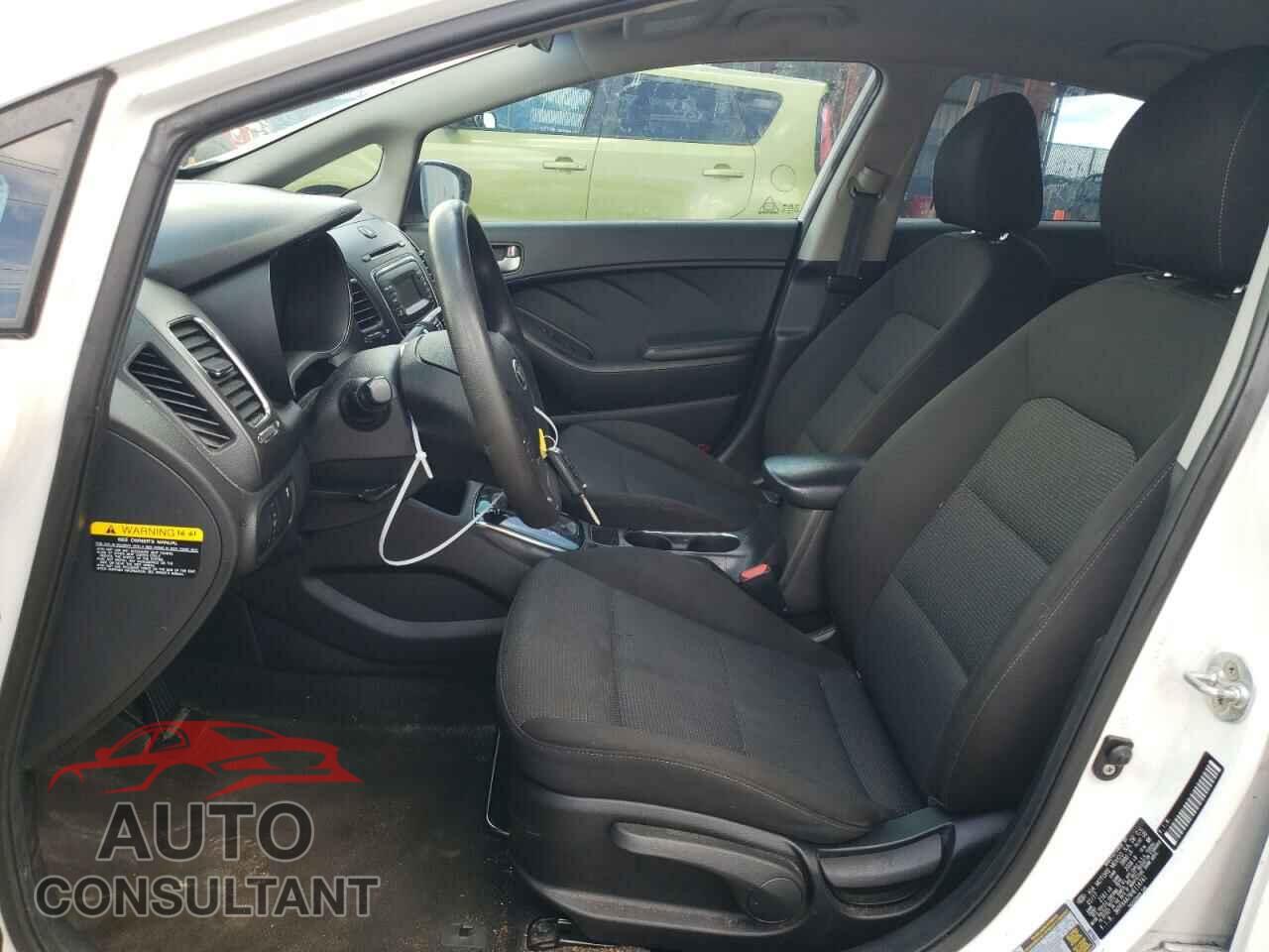 KIA FORTE 2017 - 3KPFK4A74HE114741