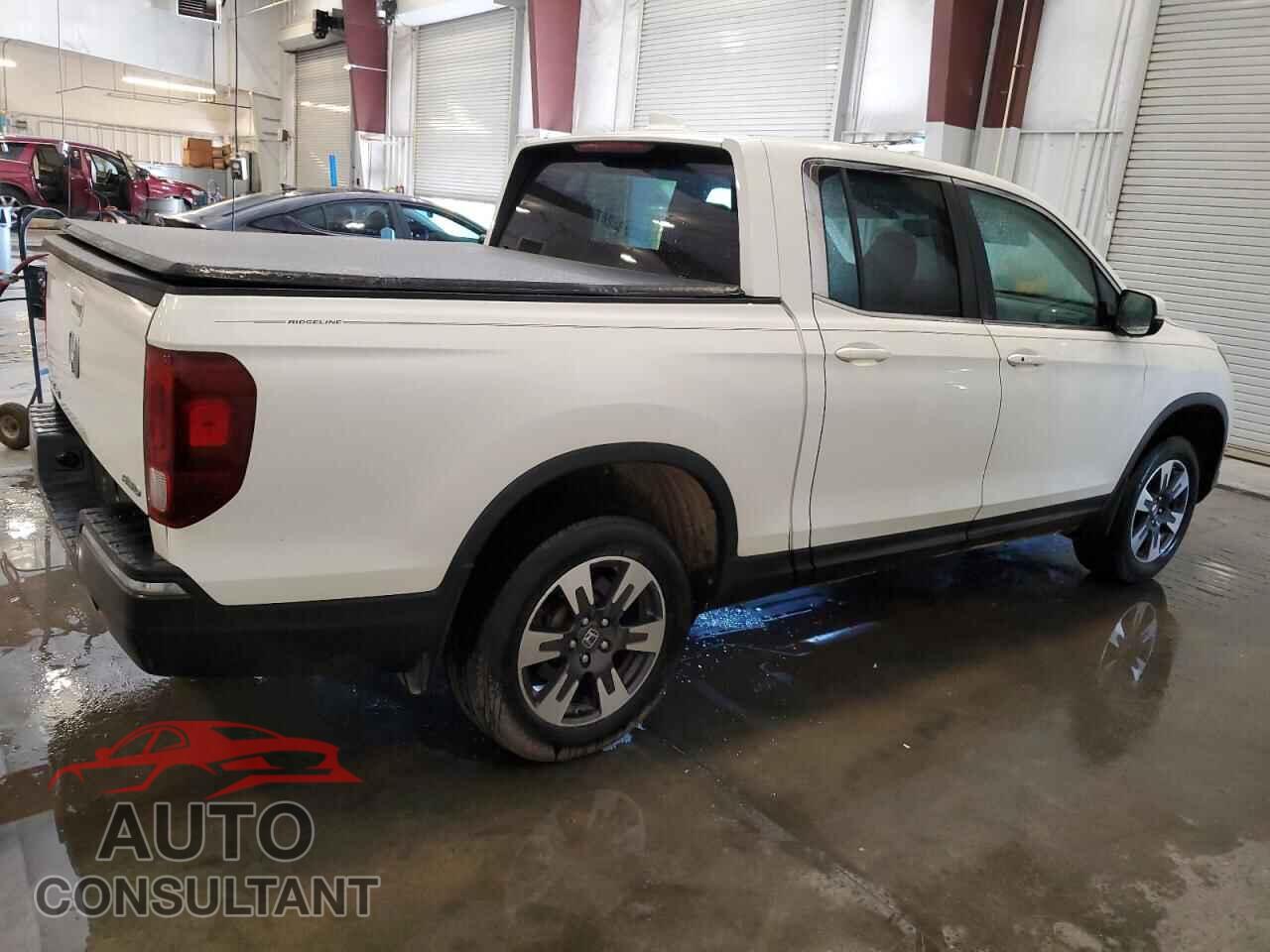 HONDA RIDGELINE 2017 - 5FPYK3F5XHB003140