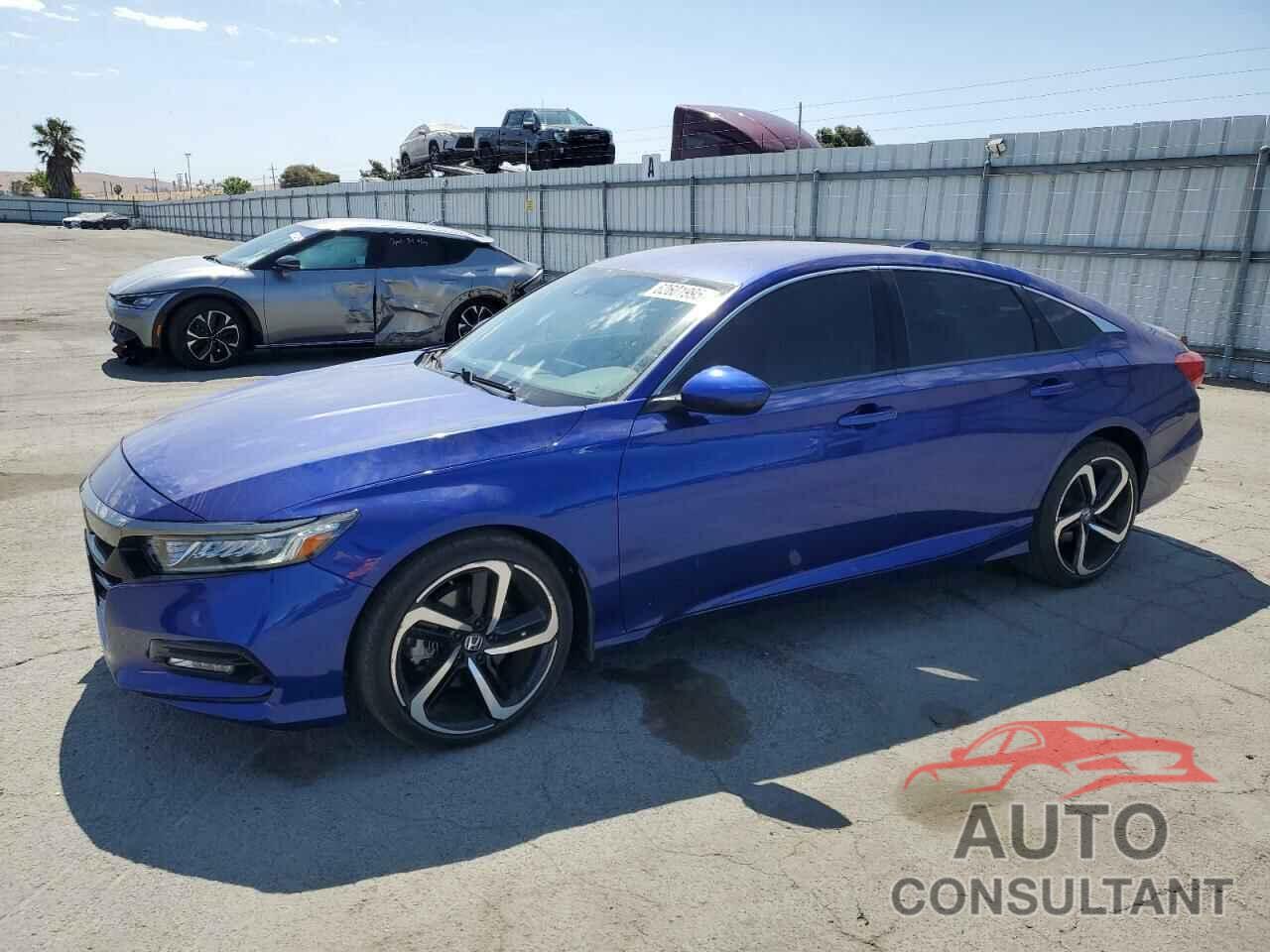 HONDA ACCORD 2018 - 1HGCV1F31JA220184