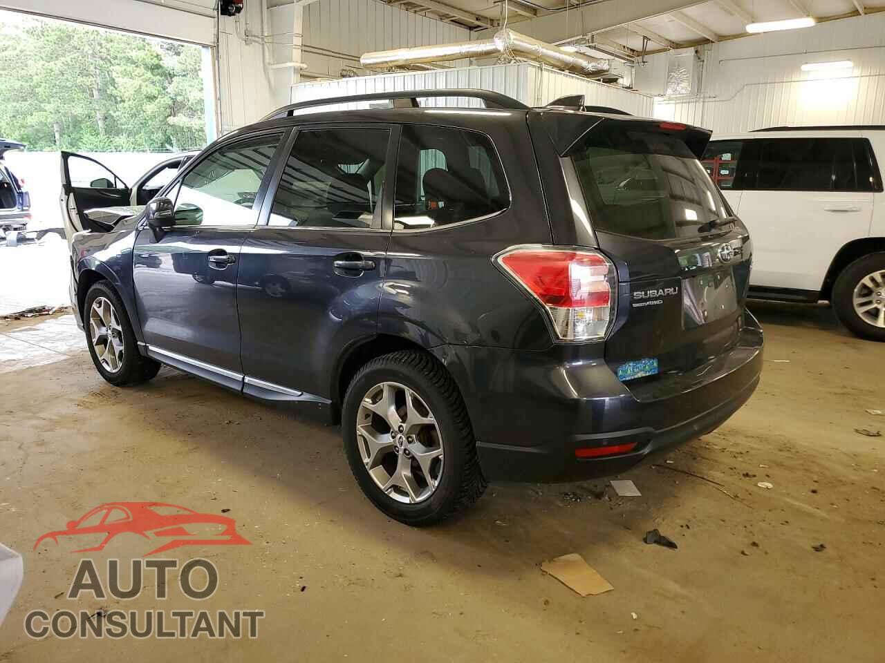 SUBARU FORESTER 2017 - JF2SJAWC1HH470484