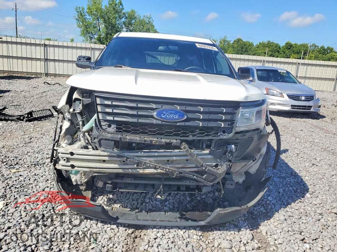 FORD EXPLORER 2018 - 1FM5K8AR9JGA38147