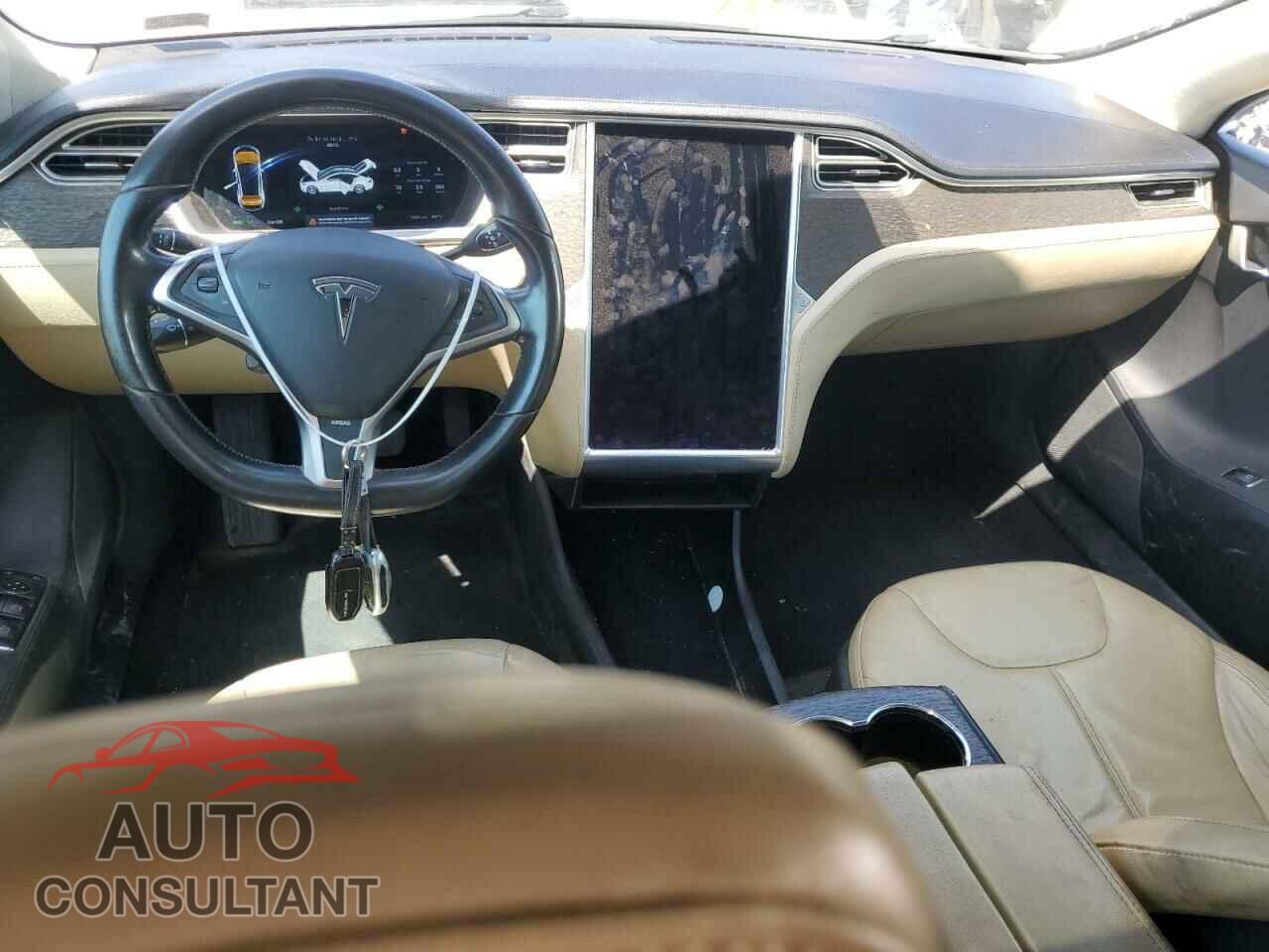 TESLA MODEL S 2013 - 5YJSA1DN0DFP18592