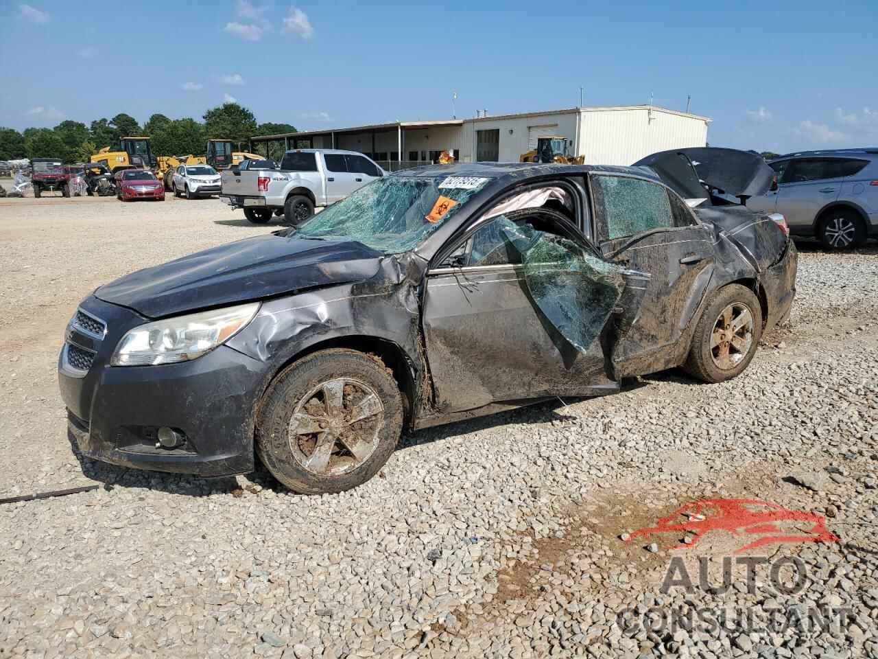 CHEVROLET MALIBU 2013 - 1G11C5SA2DF244548