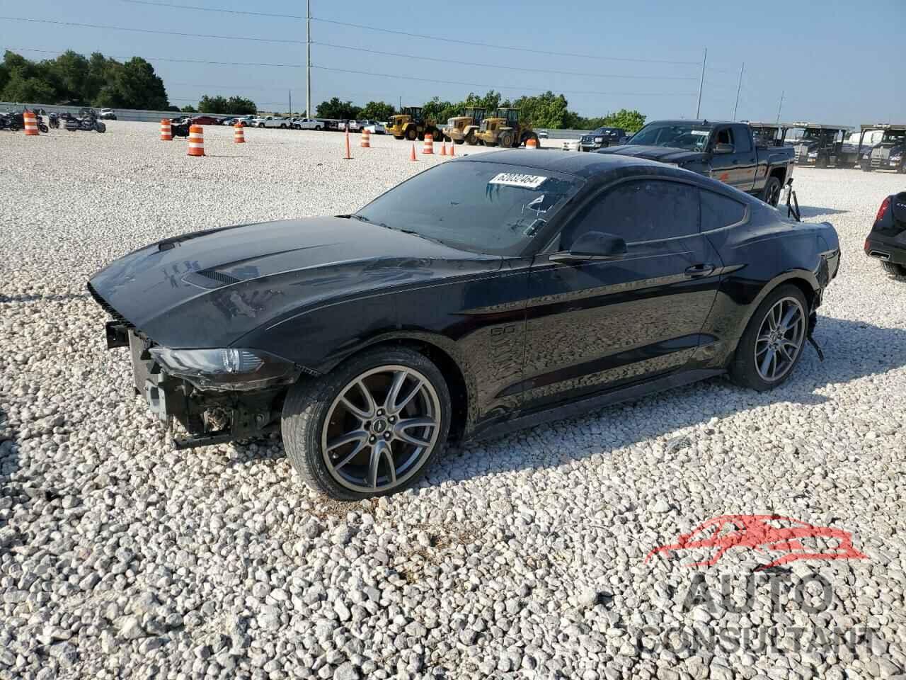 FORD MUSTANG 2018 - 1FA6P8CF2J5122731