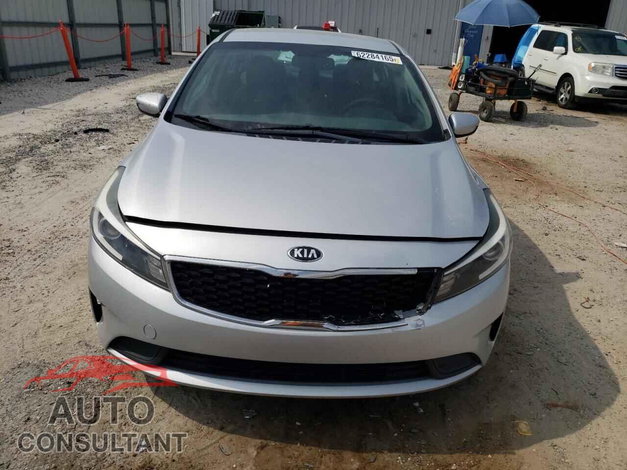 KIA FORTE 2017 - 3KPFK4A70HE078143