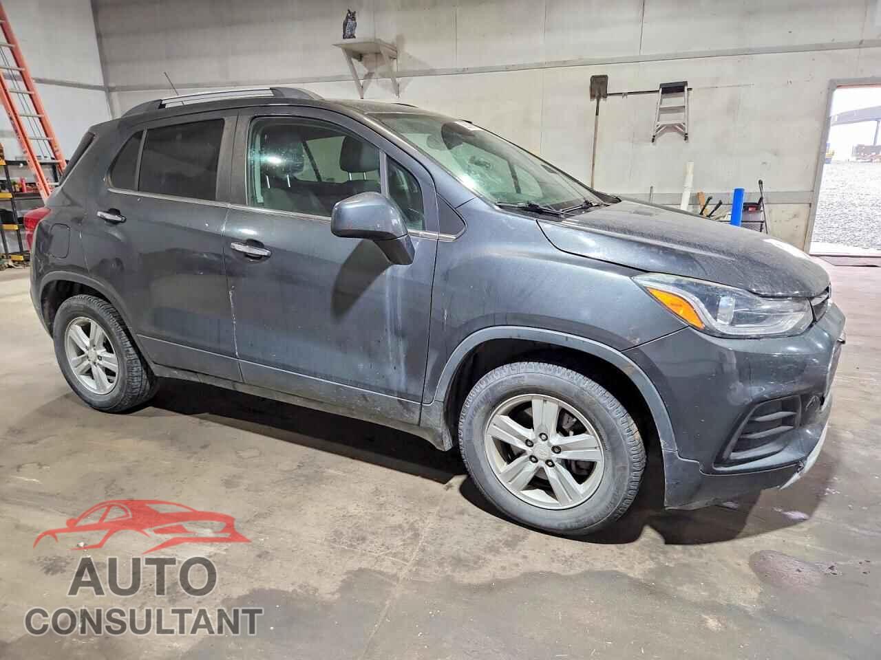 CHEVROLET TRAX 2017 - 3GNCJLSB3HL172801