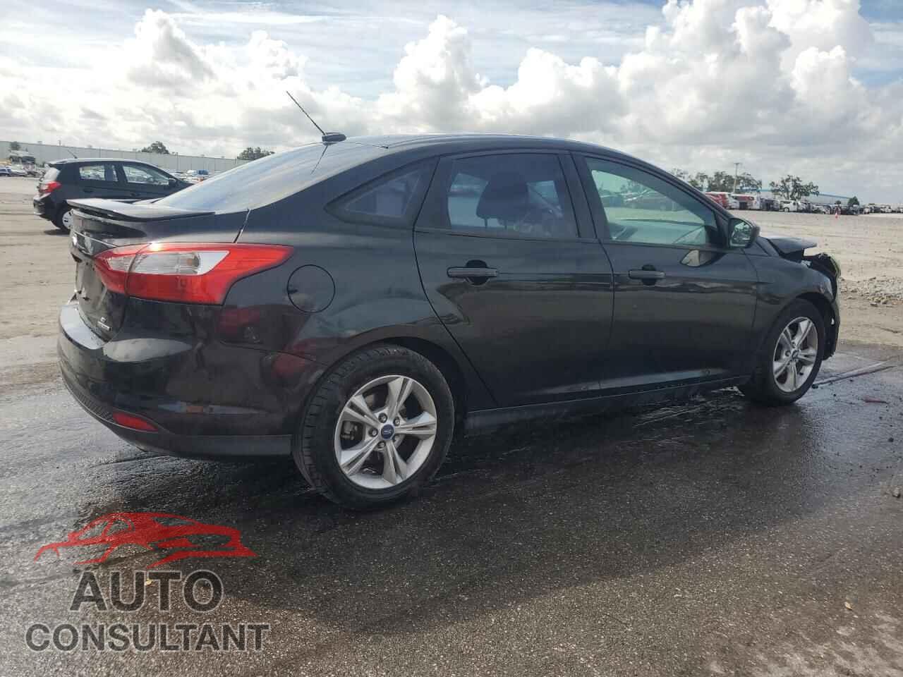 FORD FOCUS 2012 - 1FAHP3F26CL390345