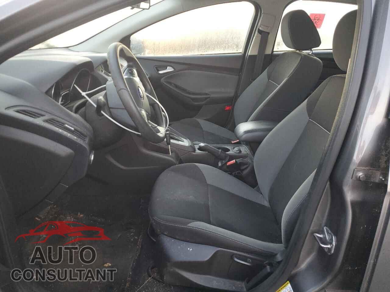 FORD FOCUS 2014 - 1FADP3F23EL445979