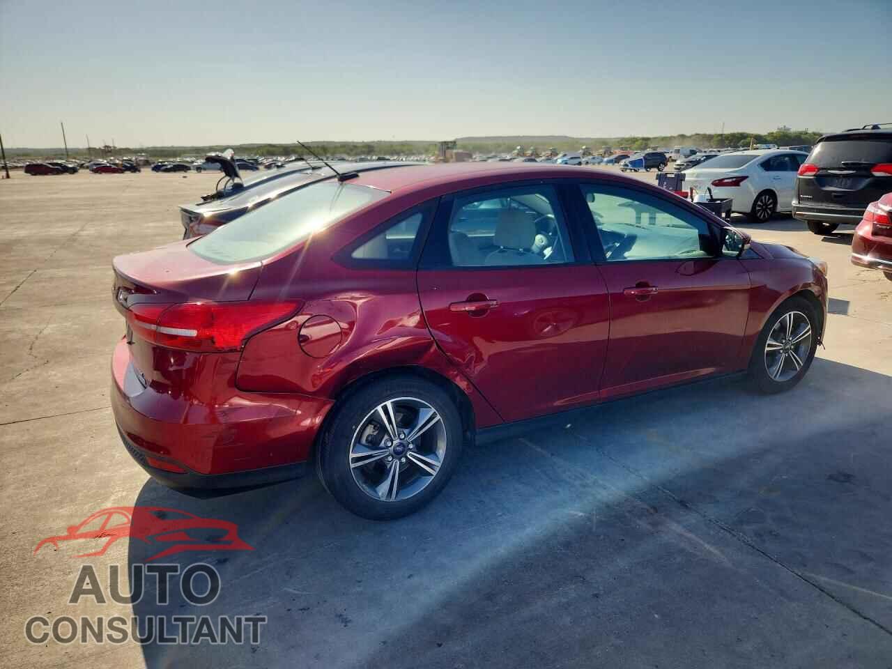 FORD FOCUS 2016 - 1FADP3FE0GL225096