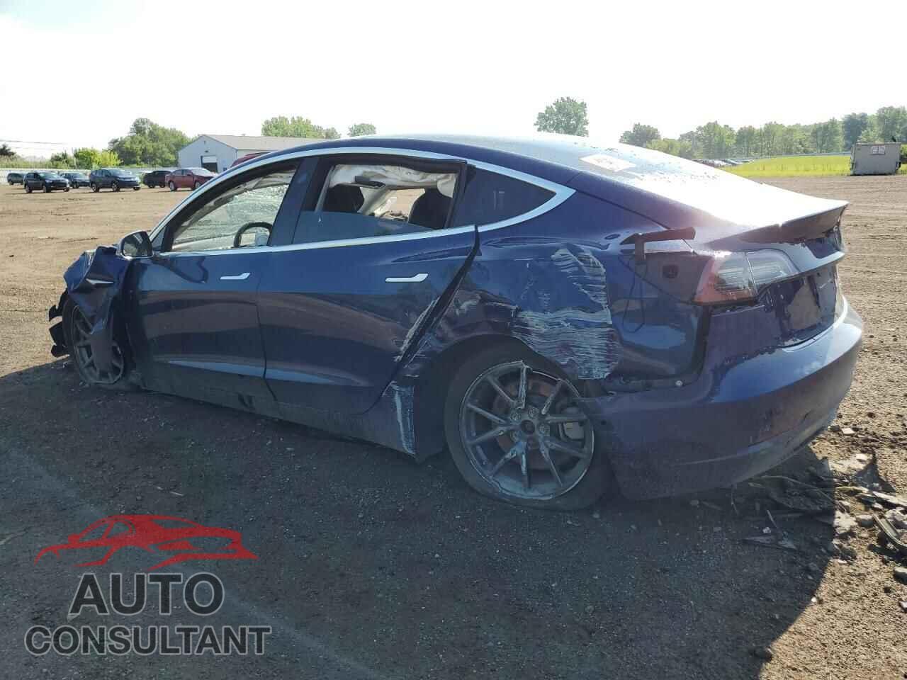 TESLA MODEL 3 2018 - 5YJ3E1EB6JF054176
