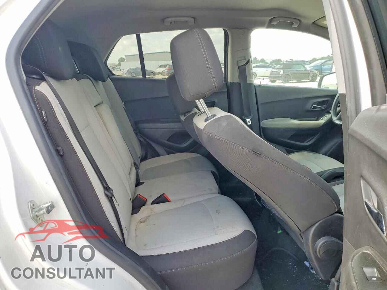 CHEVROLET TRAX 2019 - 3GNCJKSB3KL196548
