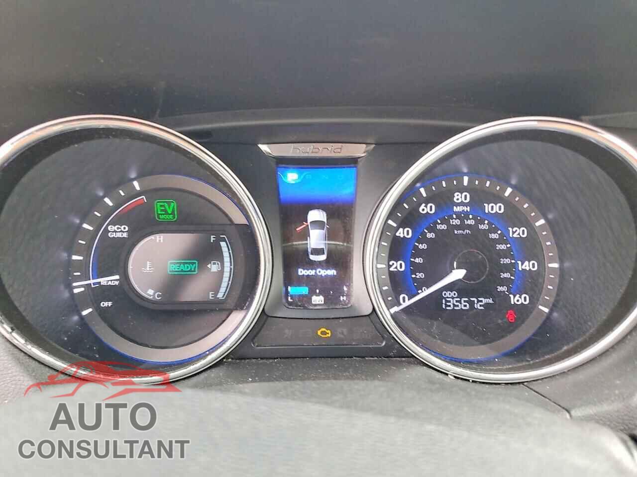 HYUNDAI SONATA 2012 - KMHEC4A46CA037599