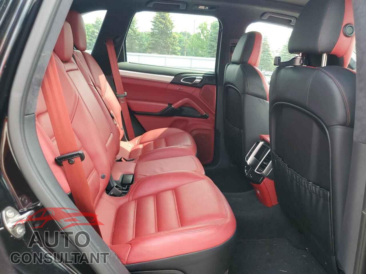PORSCHE CAYENNE 2016 - WP1AD2A20GLA73512