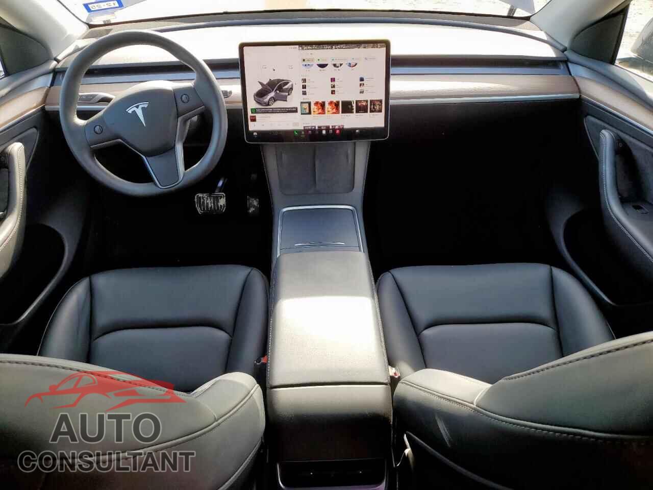 TESLA MODEL Y 2023 - 7SAYGDED6PF943171