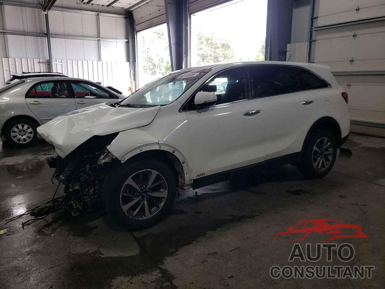 KIA SORENTO 2020 - 5XYPGDA56LG683803