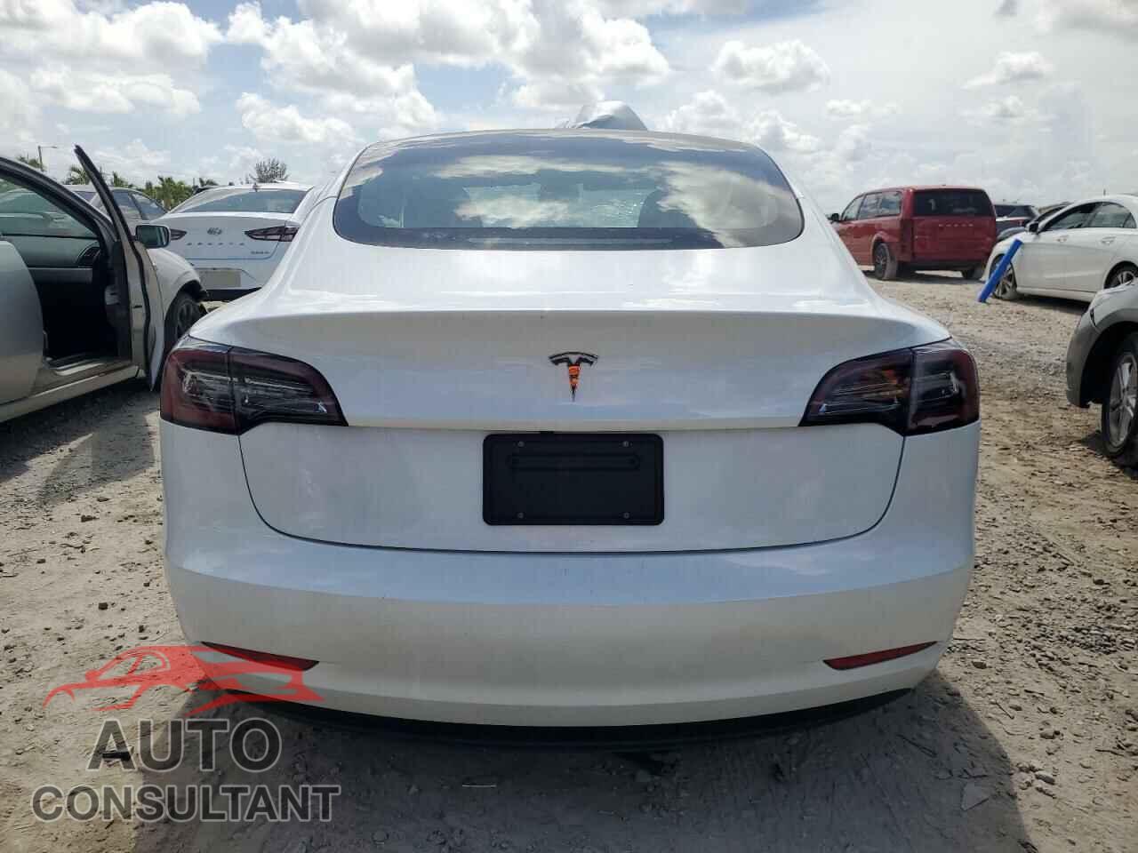 TESLA MODEL 3 2023 - 5YJ3E1EA9PF518979