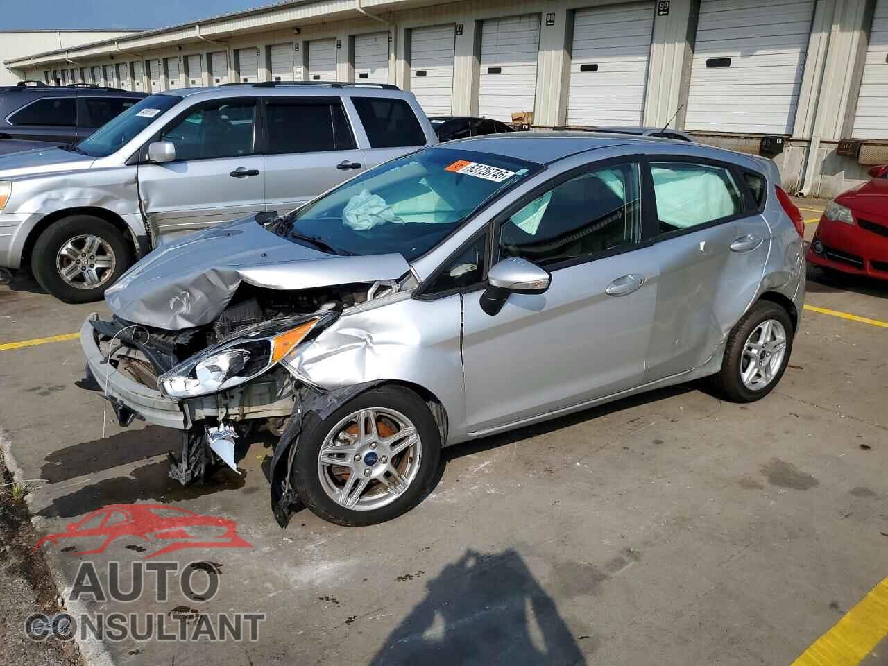 FORD FIESTA 2019 - 3FADP4EJ3KM135520