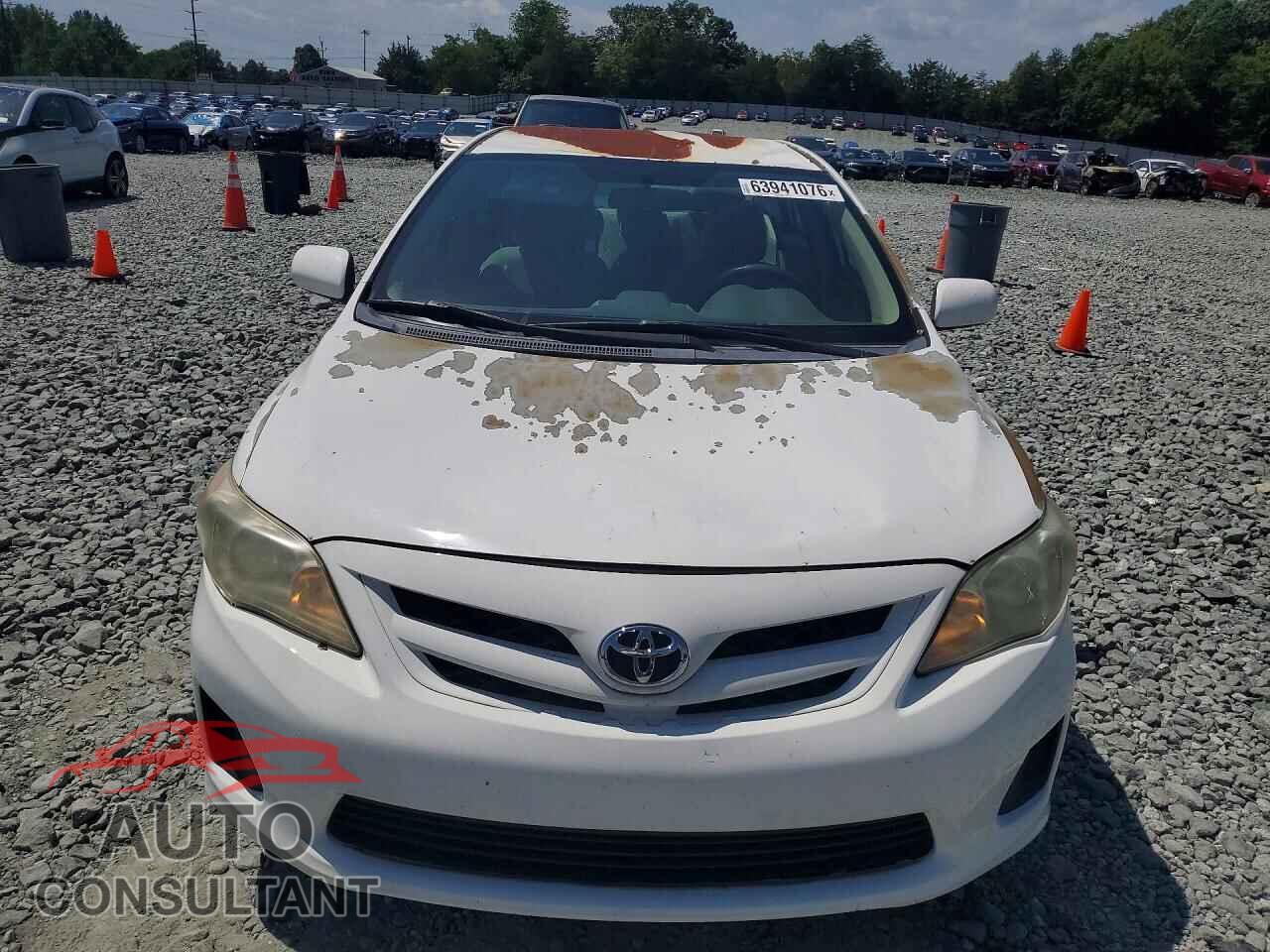 TOYOTA COROLLA 2013 - 5YFBU4EEXDP083148