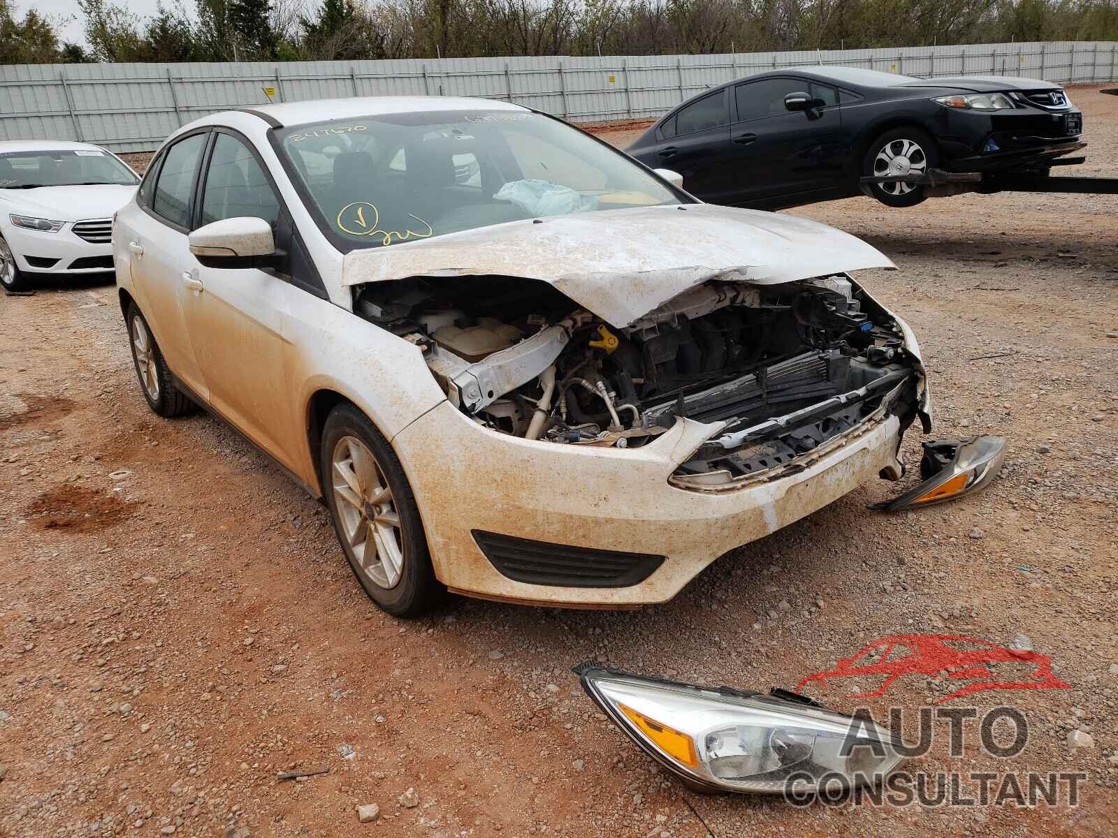 FORD FOCUS 2017 - 1FADP3F27HL247670