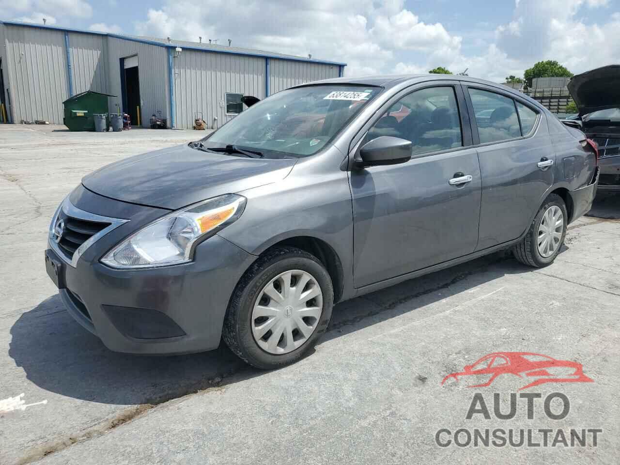 NISSAN VERSA 2018 - 3N1CN7AP5JL806409