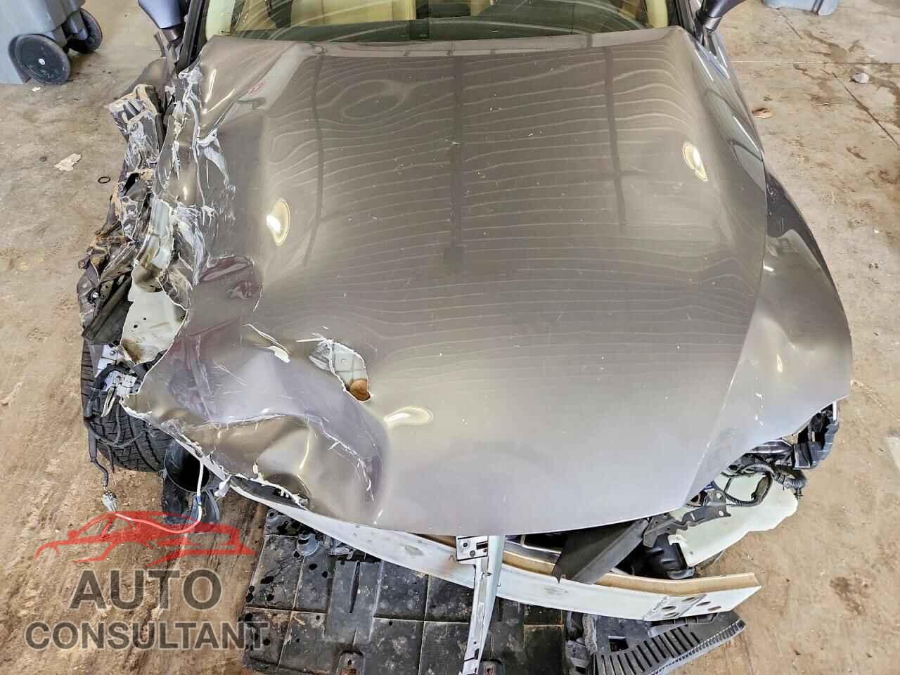 LEXUS IS 2014 - JTHCF1D26E5003653
