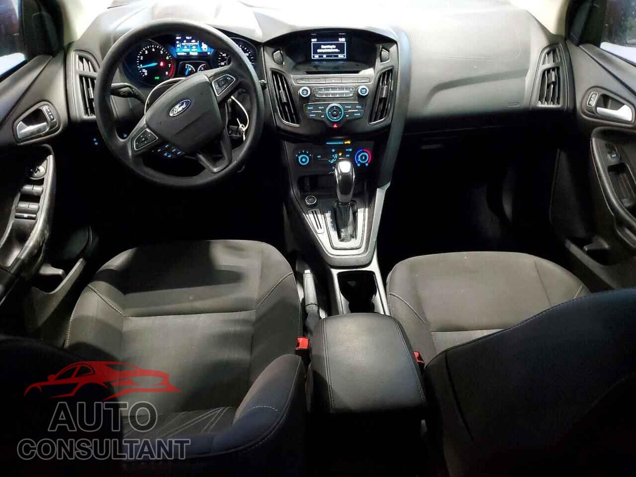 FORD FOCUS 2016 - 1FADP3K27GL360409