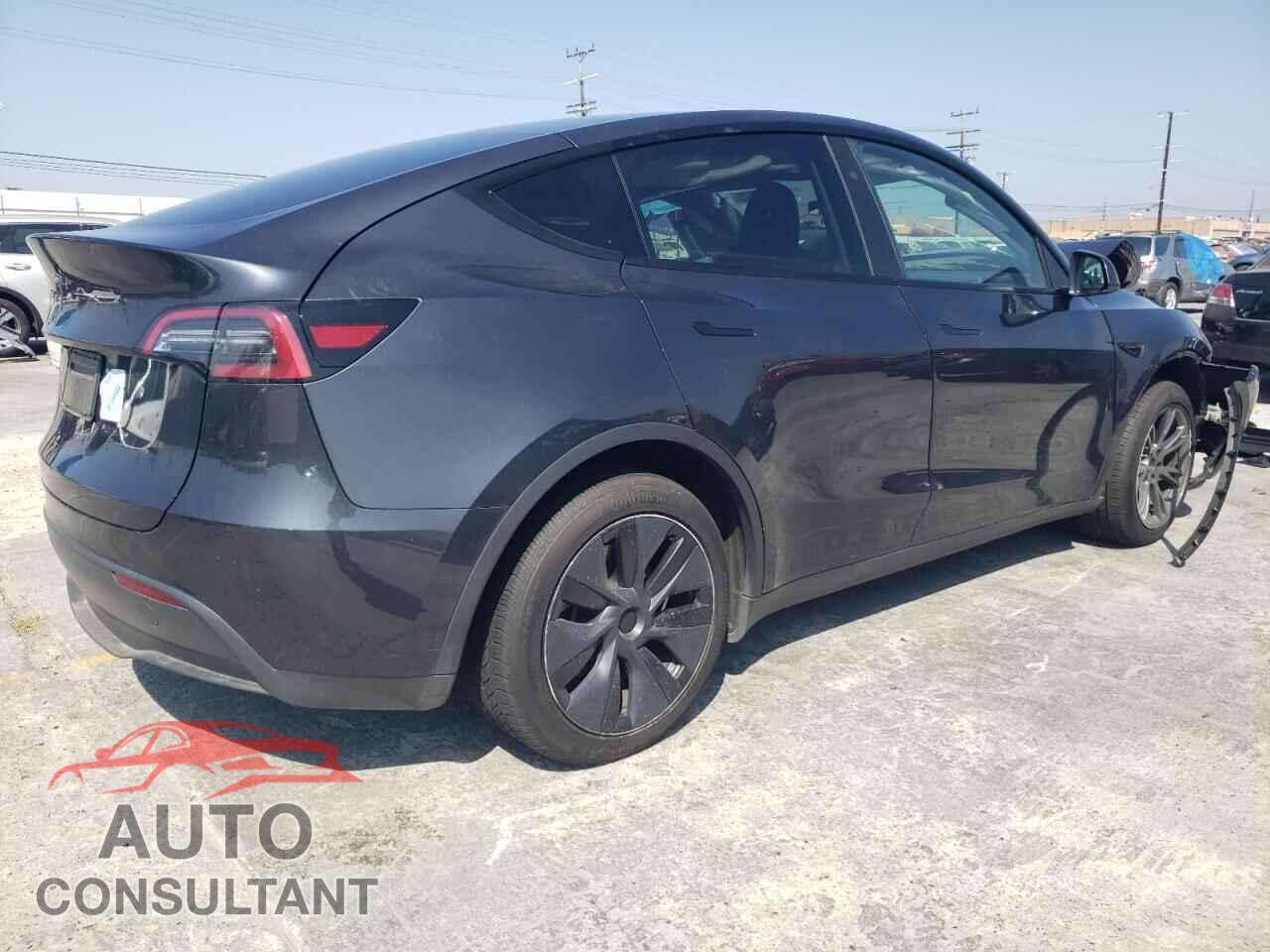 TESLA MODEL Y 2024 - 7SAYGDED8RF106232