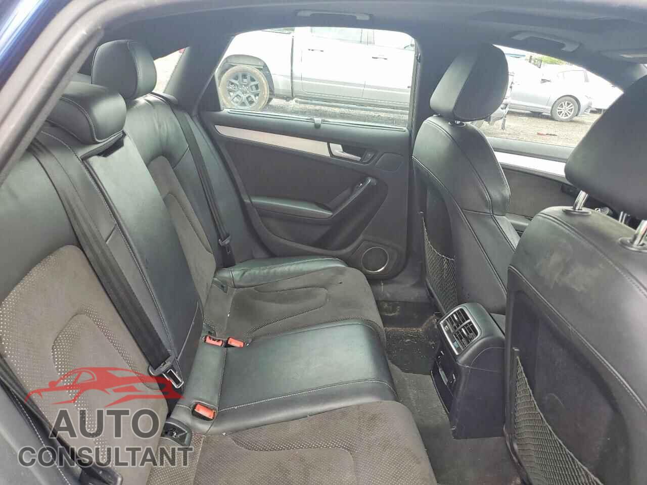 AUDI A4 2013 - WAUKFCFL4DN031705