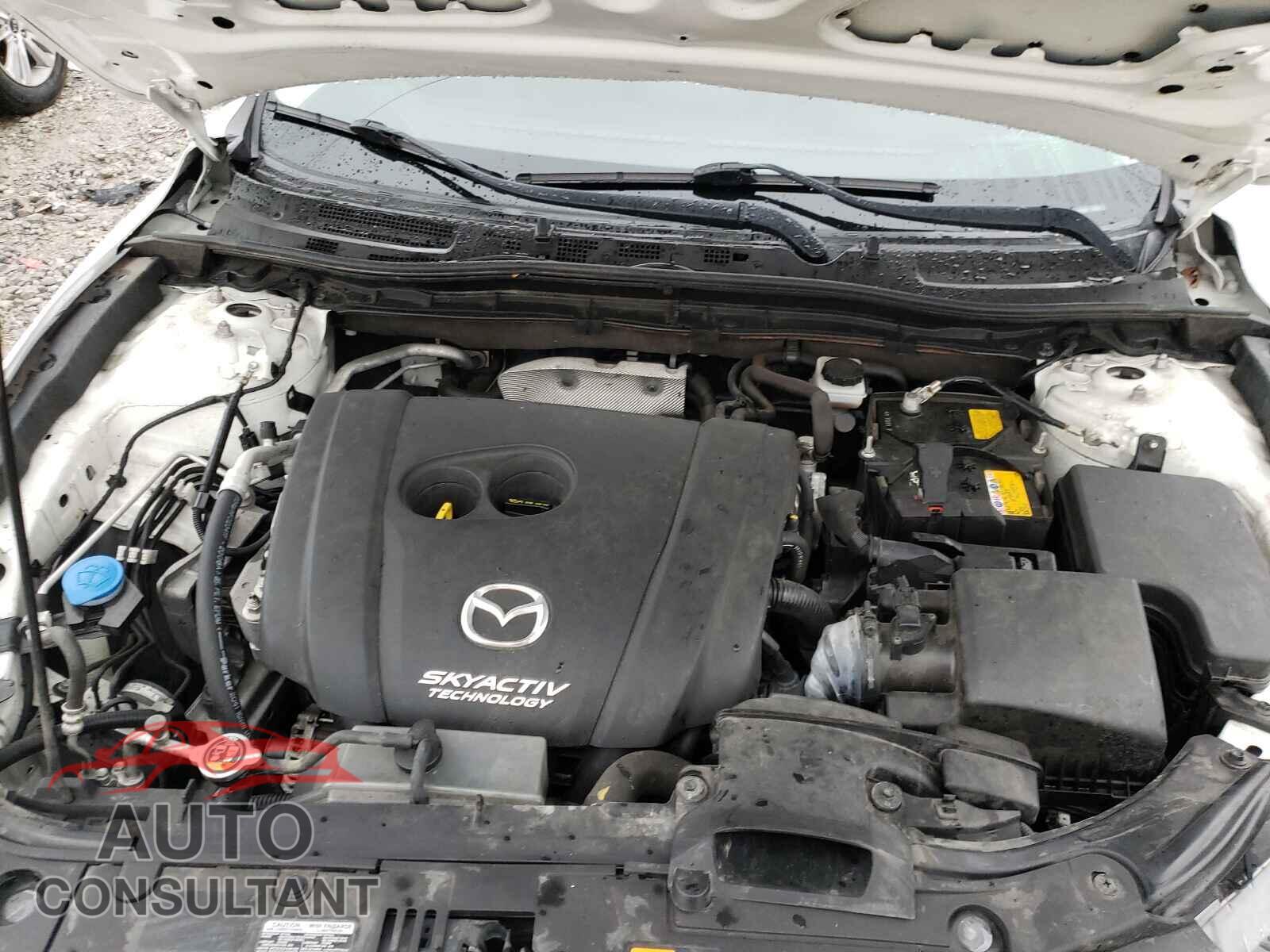 MAZDA 3 2017 - JM1BN1W34H1118964
