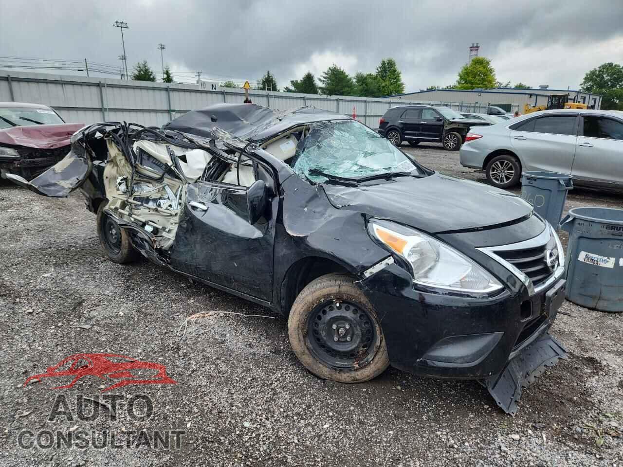 NISSAN VERSA 2019 - 3N1CN7AP3KL835344