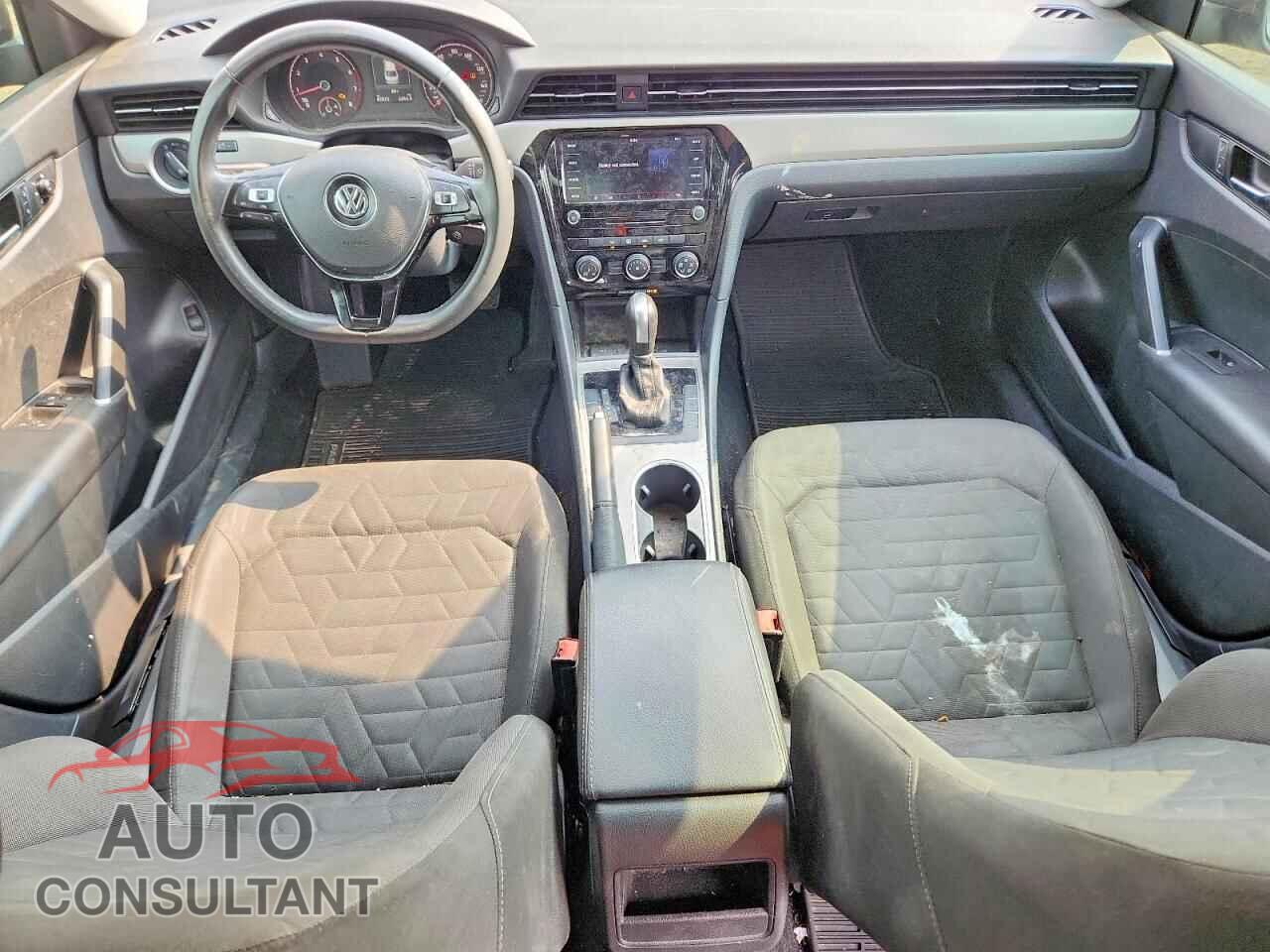 VOLKSWAGEN PASSAT 2021 - 1VWAA7A36MC010245