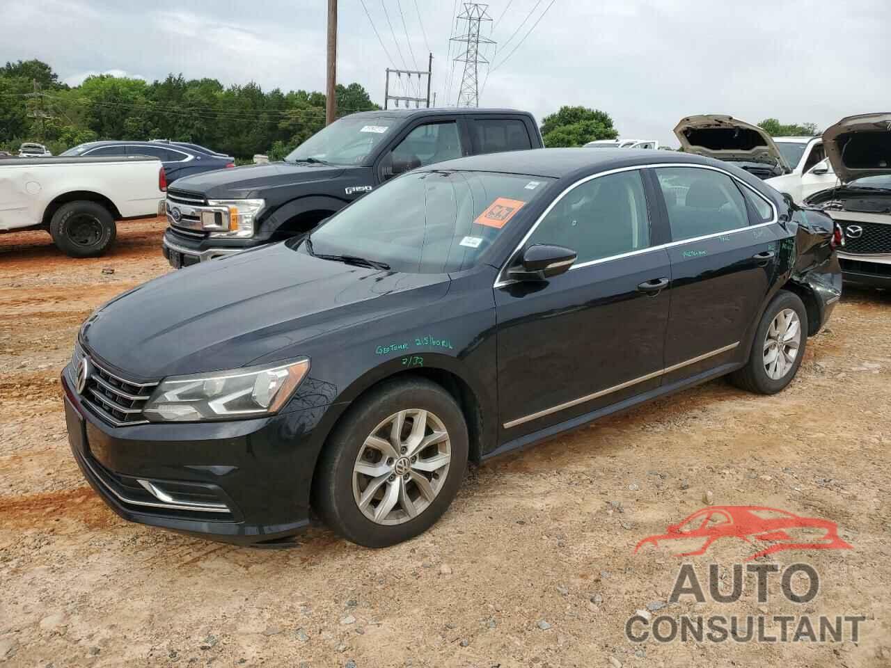 VOLKSWAGEN PASSAT 2017 - 1VWAT7A30HC074345