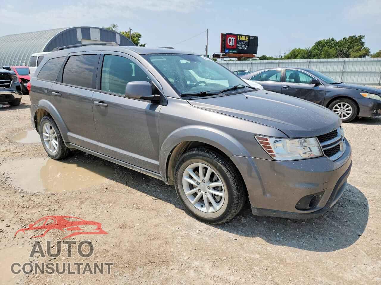 DODGE JOURNEY 2013 - 3C4PDCBB2DT557956