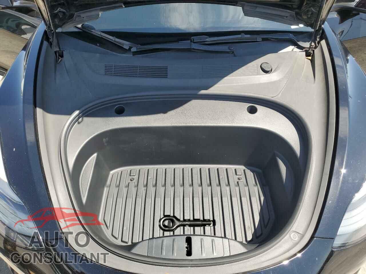TESLA MODEL 3 2022 - 5YJ3E1EA2NF186154
