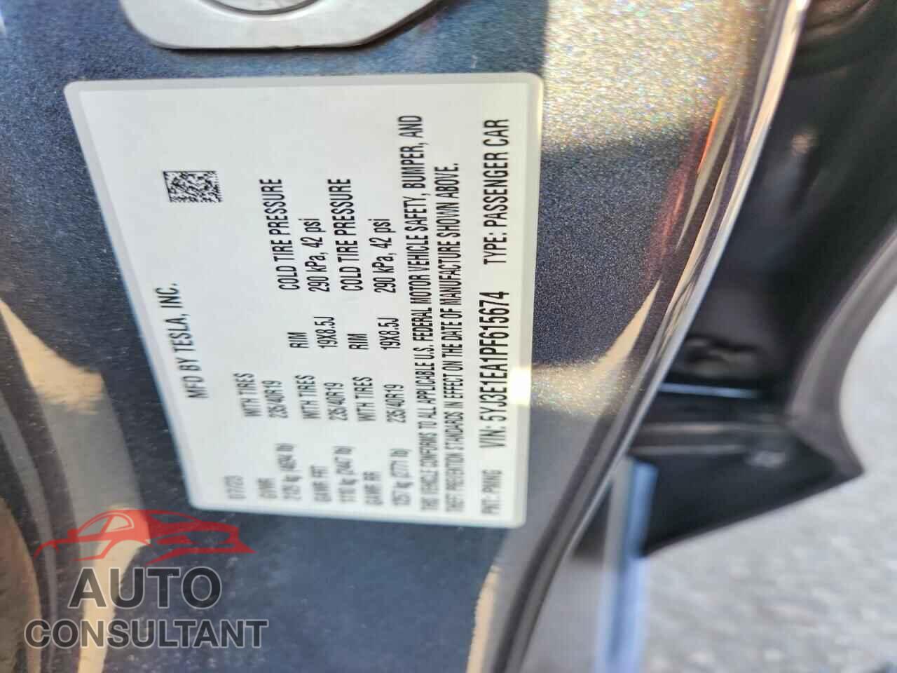 TESLA MODEL 3 2023 - 5YJ3E1EA1PF615674