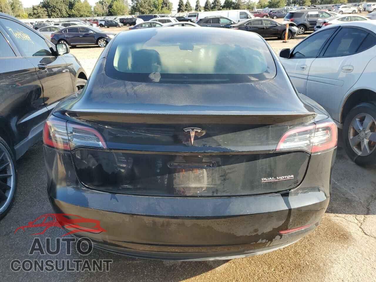 TESLA MODEL 3 2023 - 5YJ3E1EC9PF512858