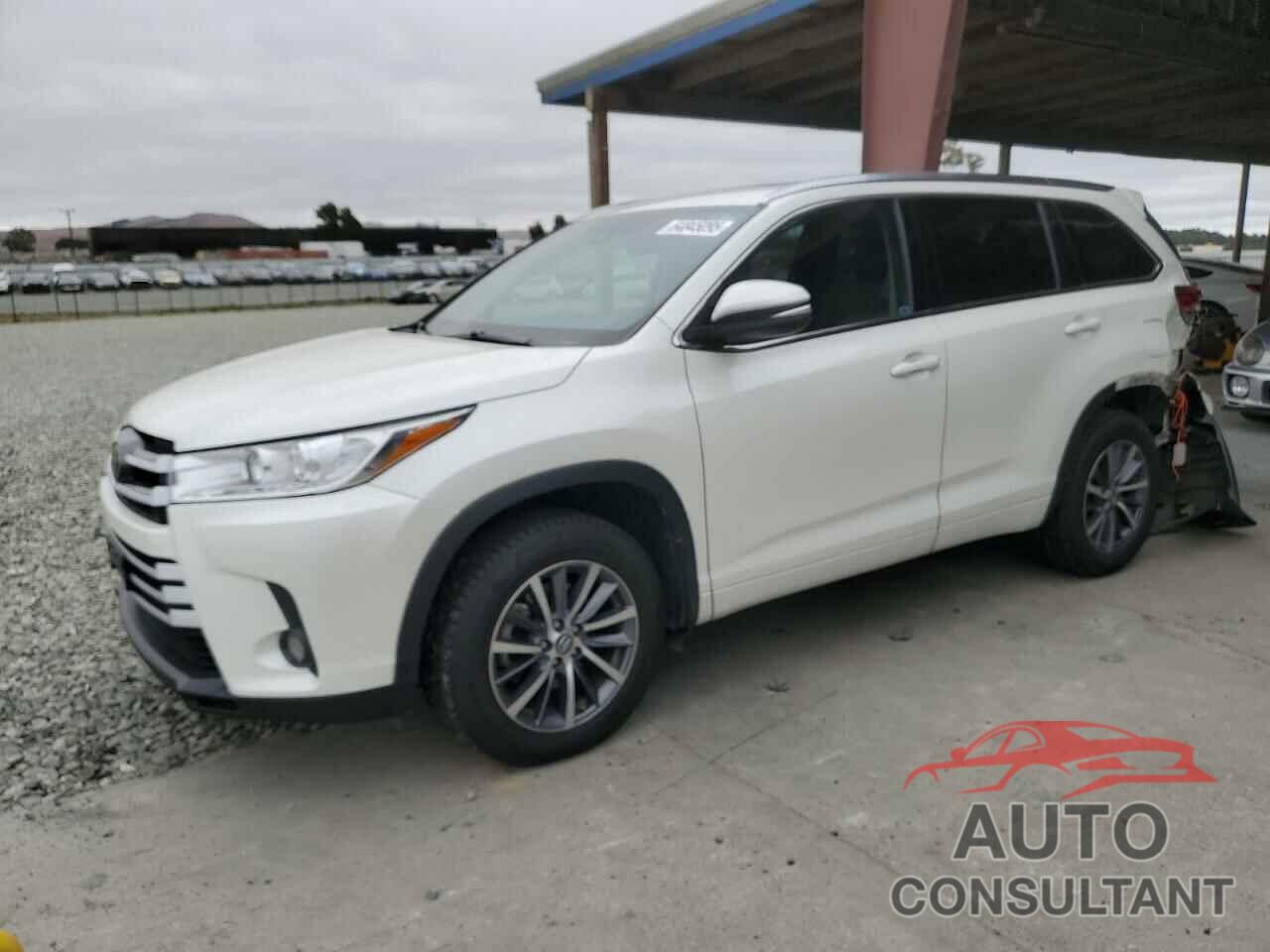 TOYOTA HIGHLANDER 2017 - 5TDJZRFH5HS385642
