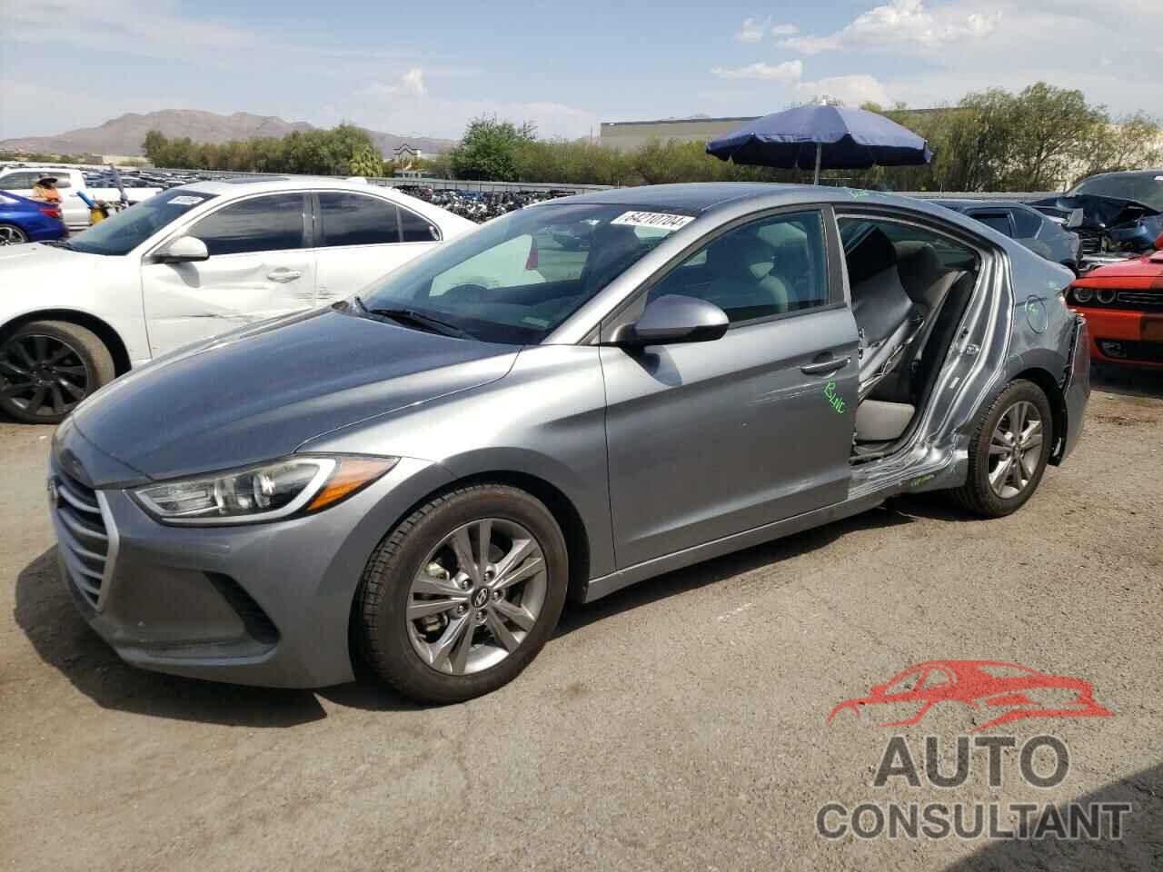 HYUNDAI ELANTRA 2018 - KMHD84LF5JU537230