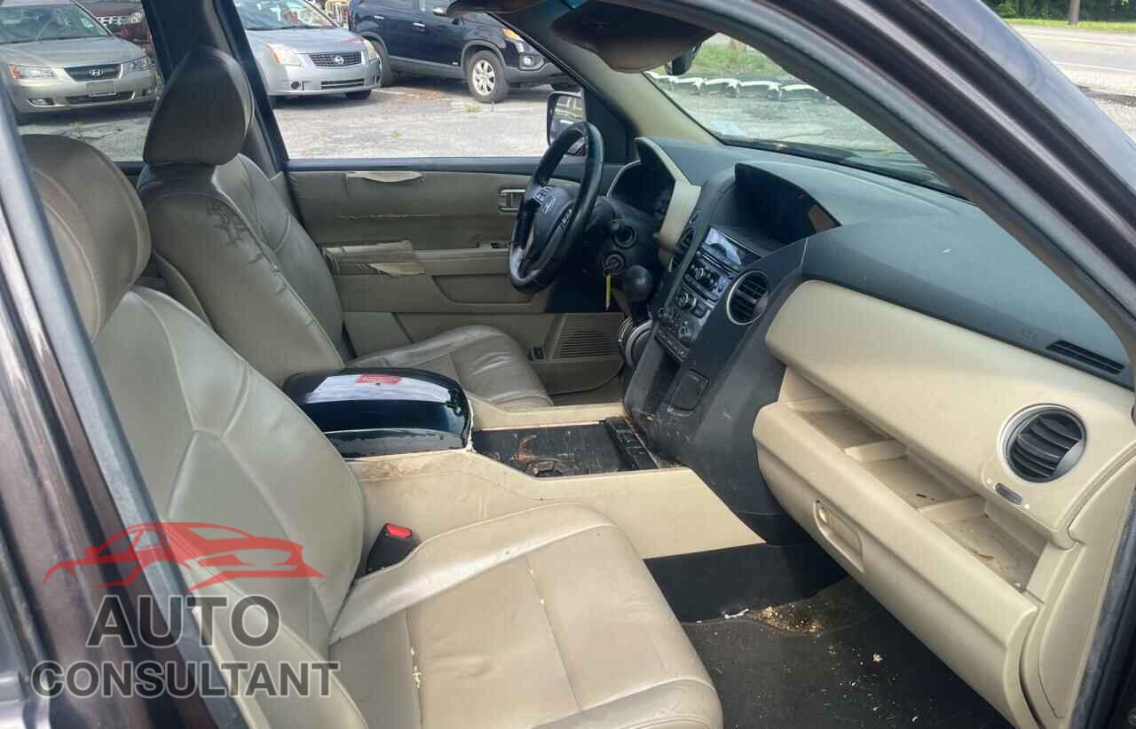 HONDA PILOT 2012 - 5FNYF4H54CB004180