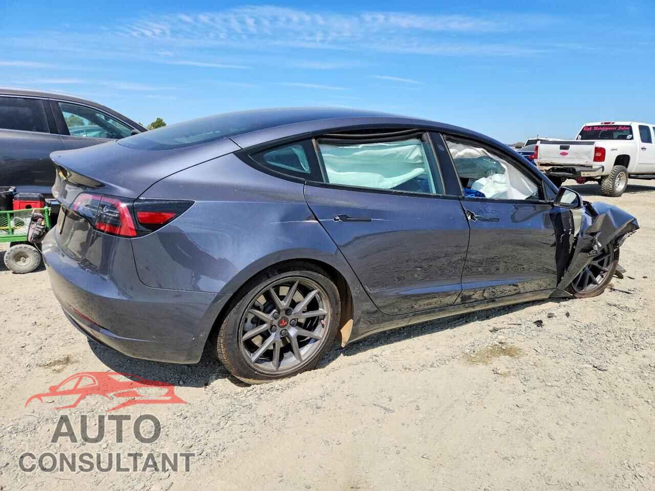 TESLA MODEL 3 2023 - 5YJ3E1EA2PF711538