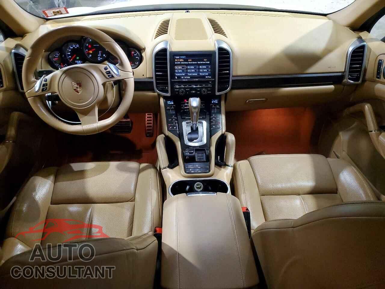 PORSCHE CAYENNE 2011 - WP1AA2A26BLA04311